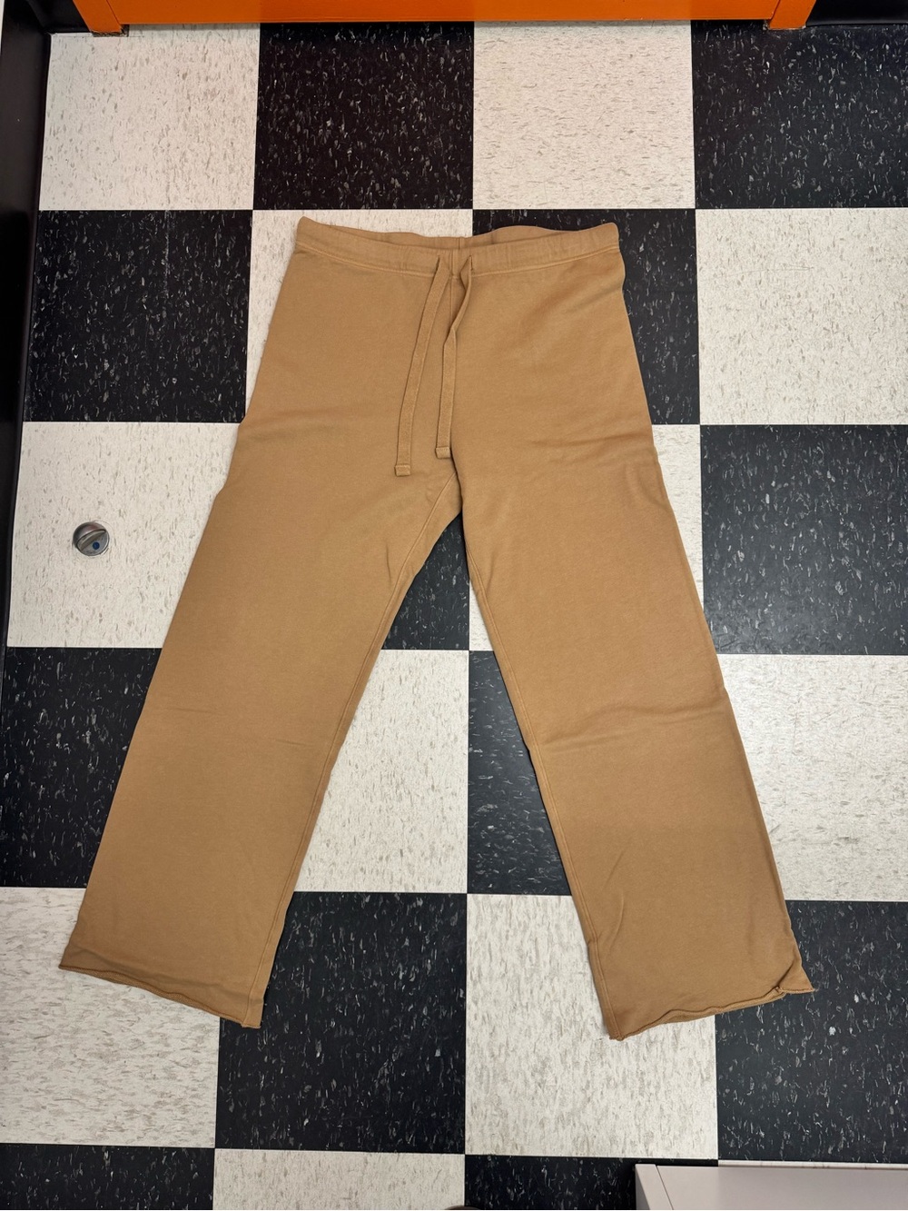 Frank & Eileen Men's Drawstring Joggers - Camel Brown